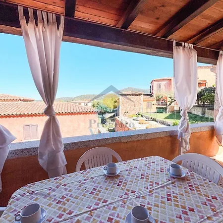 Residenza Aresola * سان تيودورو